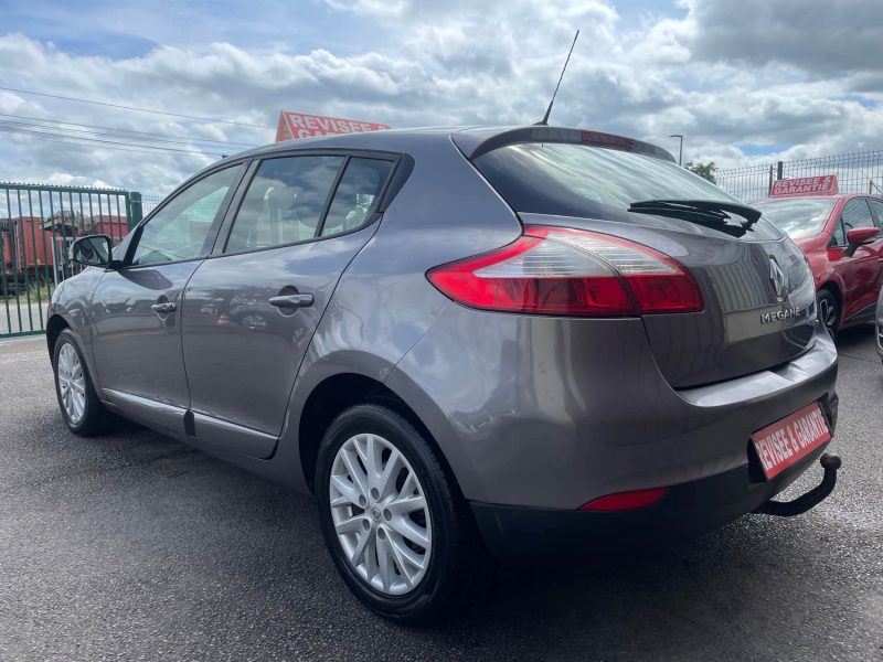 RENAULT MEGANE 2014 3 PHASE 3 1.2i - 16V TURBO TCE 130 CRIT'AIR 1