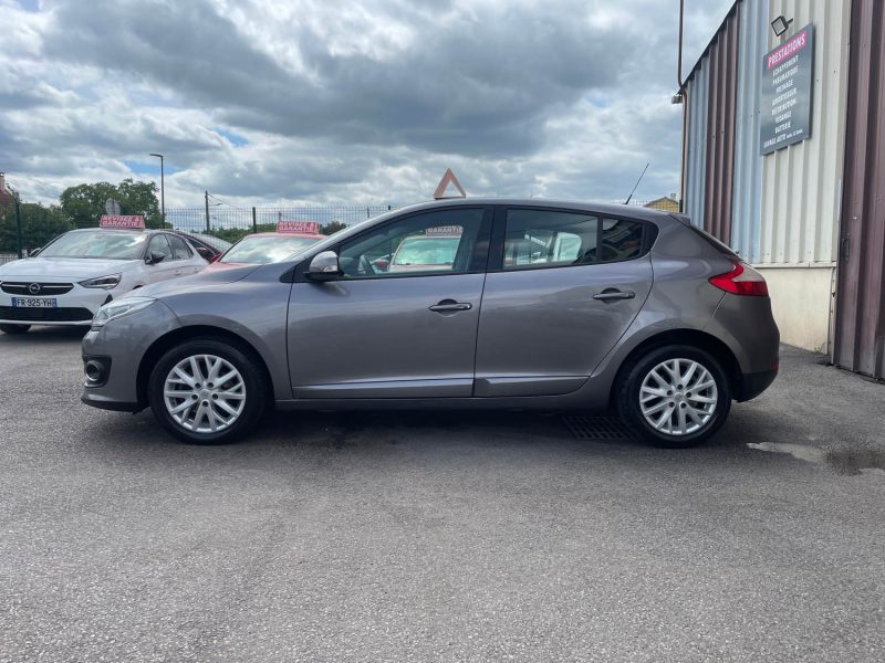 RENAULT MEGANE 2014 3 PHASE 3 1.2i - 16V TURBO TCE 130 CRIT'AIR 1