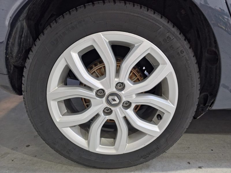 RENAULT CLIO IV TCe 120 Energy EDC Intens