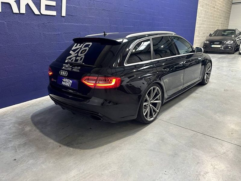 AUDI RS4 AVANT V8 4.2 FSI 450 Quattro S Tronic 7 - 2ème Main - Suivi Complet Audi - KW V3