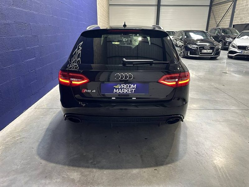 AUDI RS4 AVANT V8 4.2 FSI 450 Quattro S Tronic 7 - 2ème Main - Suivi Complet Audi - KW V3