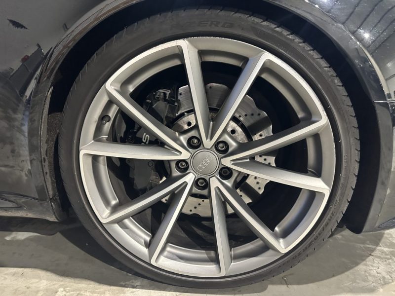 AUDI RS4 AVANT V8 4.2 FSI 450 Quattro S Tronic 7 - 2ème Main - Suivi Complet Audi - KW V3