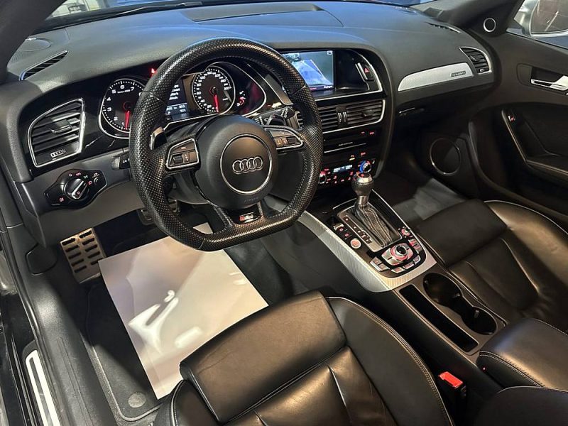 AUDI RS4 AVANT V8 4.2 FSI 450 Quattro S Tronic 7 - 2ème Main - Suivi Complet Audi - KW V3