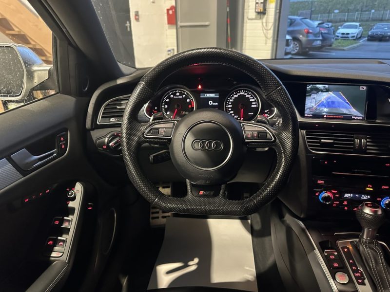 AUDI RS4 AVANT V8 4.2 FSI 450 Quattro S Tronic 7 - 2ème Main - Suivi Complet Audi - KW V3