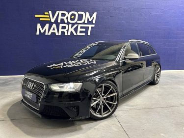 AUDI RS4 AVANT V8 4.2 FSI 450 Quattro S Tronic 7 - 2ème Main - Suivi Complet Audi - KW V3