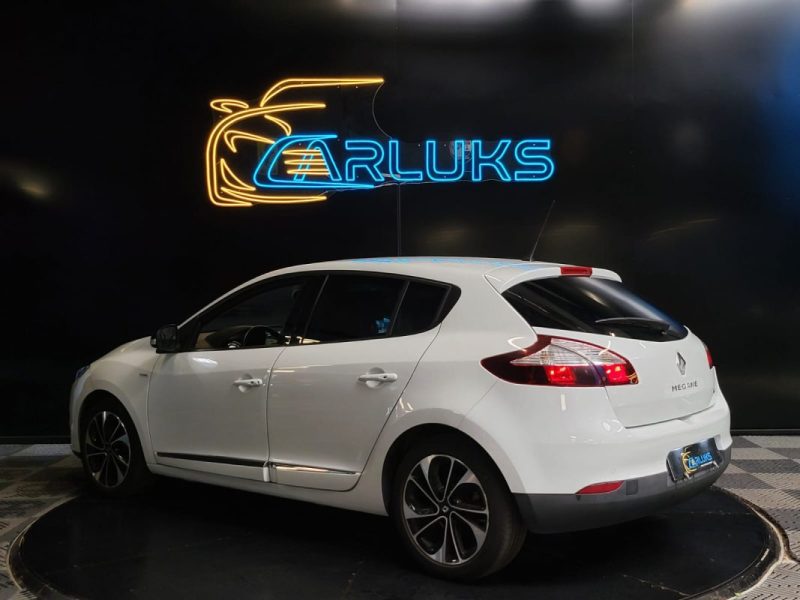 RENAULT MEGANE 1.2 TCe 130cv BOSE/ KEYLESS / CAMERA DE RECUL
