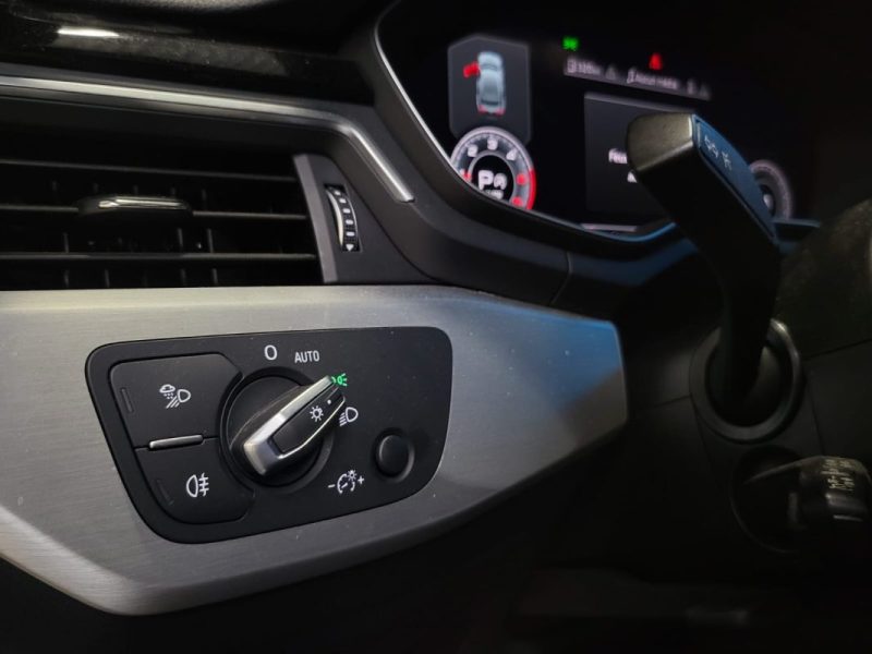 AUDI A5 SPORTBACK 35 TDI 163cv S LINE / SUIVI AUDI / TOIT OUVRANT / SIEGES ELECTRIQUES + CHAUFFANTS