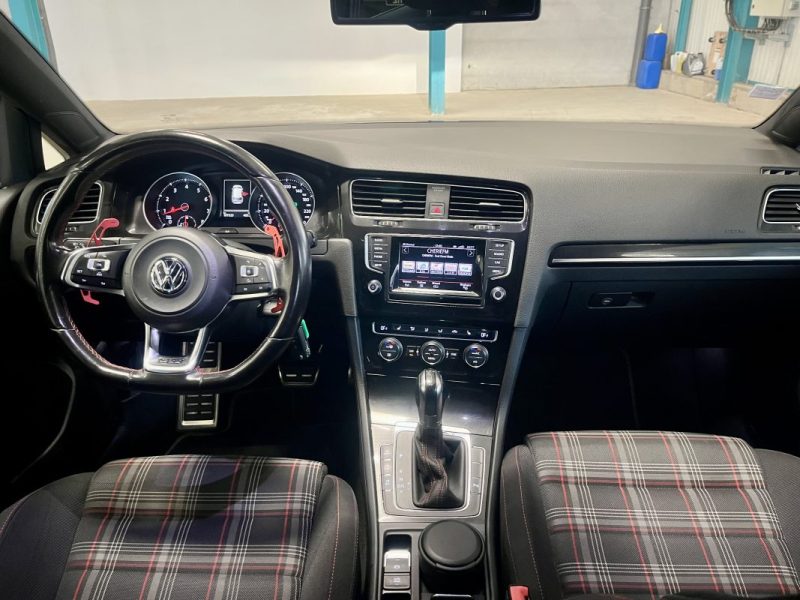 VOLKSWAGEN GOLF 7 GTI 2.0 TSI 220ch DSG6 5 PORTES