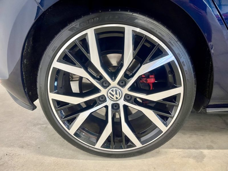 VOLKSWAGEN GOLF 7 GTI 2.0 TSI 220ch DSG6 5 PORTES