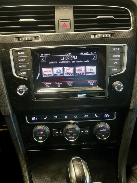 VOLKSWAGEN GOLF 7 GTI 2.0 TSI 220ch DSG6 5 PORTES