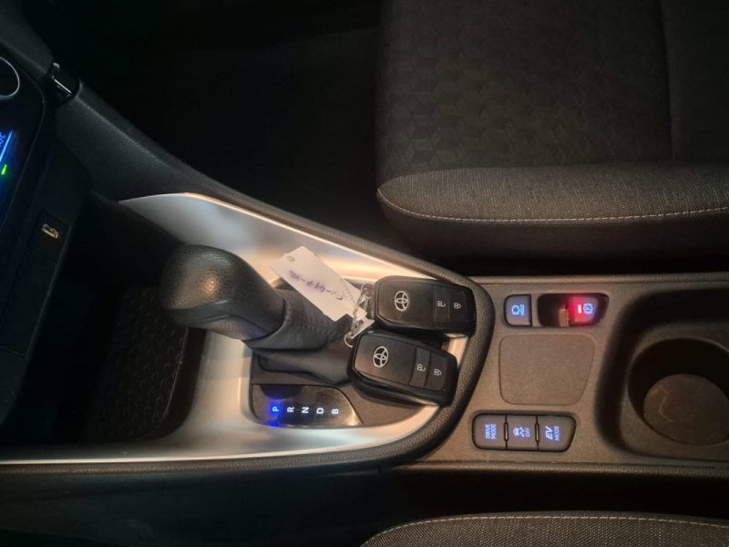 TOYOTA YARIS 2021