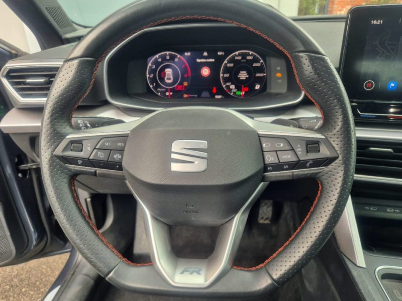 SEAT LEON  2024