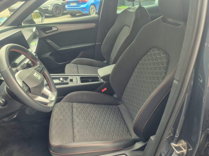 SEAT LEON  2024
