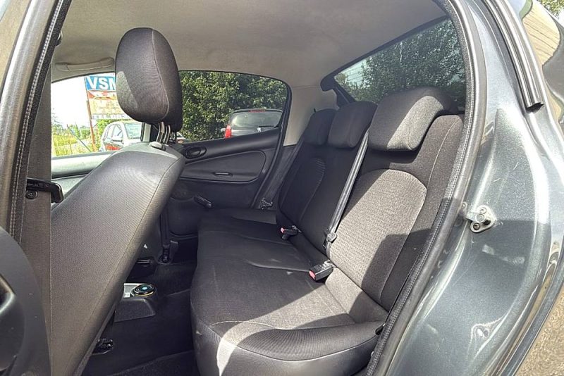 PEUGEOT 206 Plus 1.1i 60 Trendy 5P BVM5