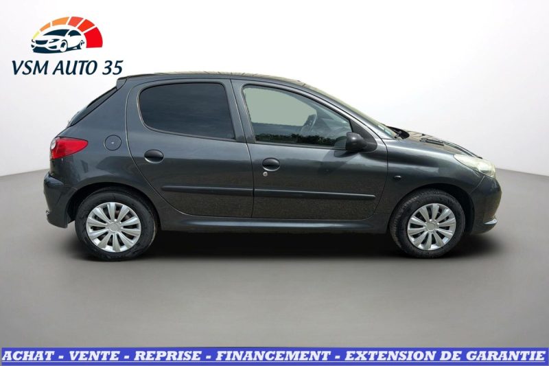 PEUGEOT 206 Plus 1.1i 60 Trendy 5P BVM5