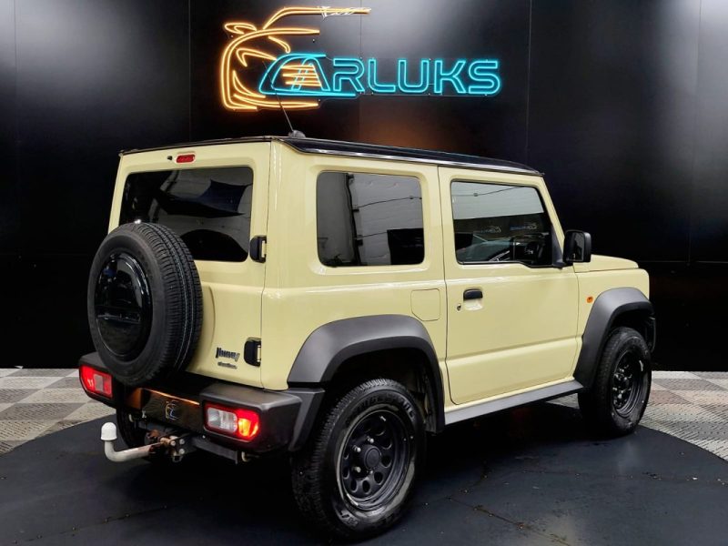 SUZUKI JIMNY II 1.5 VVT 102cv Privilège 2 Places AllGrip 4WD BVM5 1ère Main