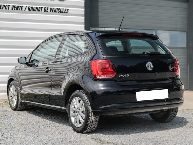 VOLKSWAGEN POLO 2011