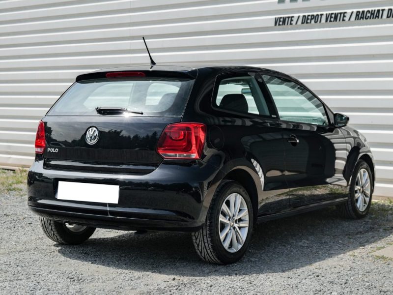 VOLKSWAGEN POLO 2011