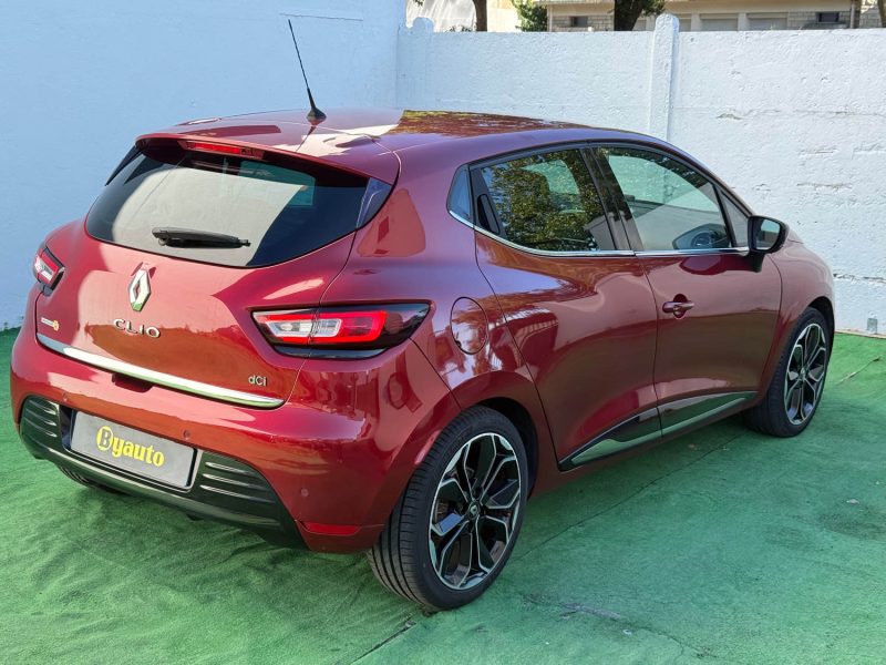 RENAULT CLIO 2016