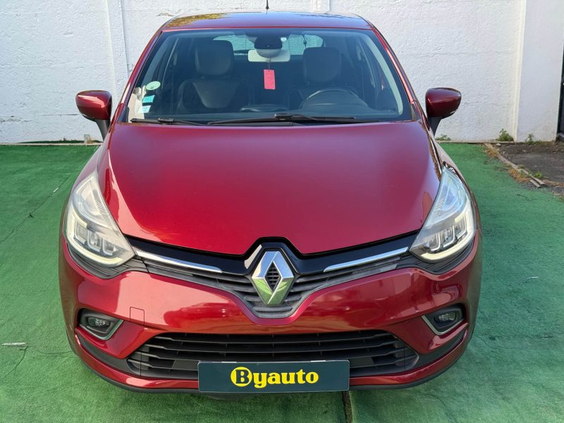 RENAULT CLIO 2016