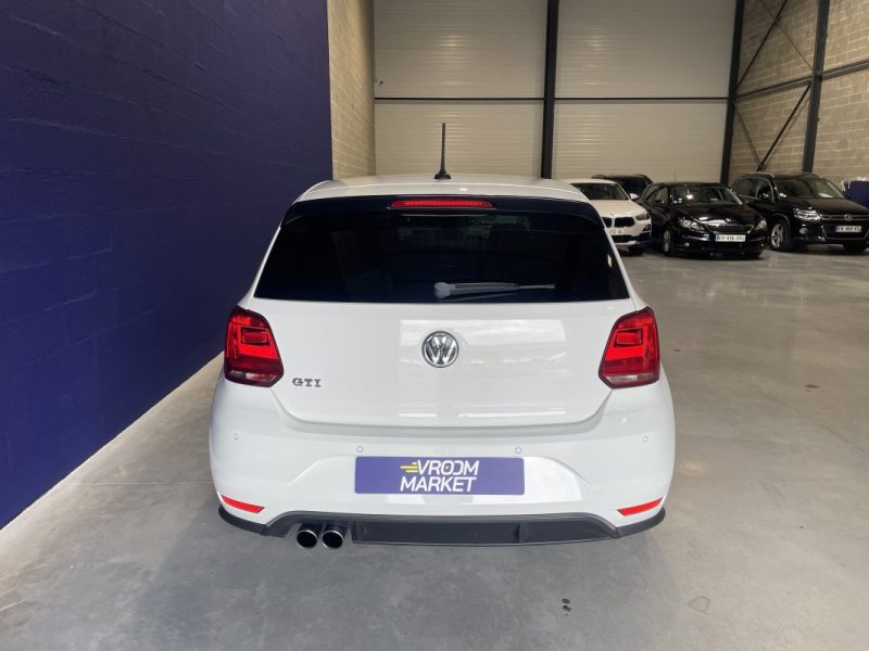 VOLKSWAGEN POLO 1.8 TSI 192 BMT DSG7 GTI - Suivi d'entretien complet