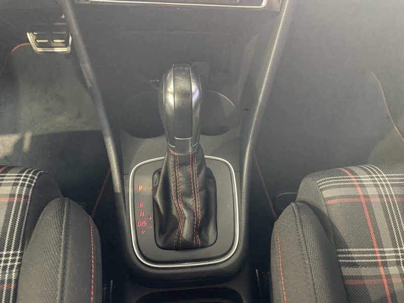 VOLKSWAGEN POLO 1.8 TSI 192 BMT DSG7 GTI - Suivi d'entretien complet