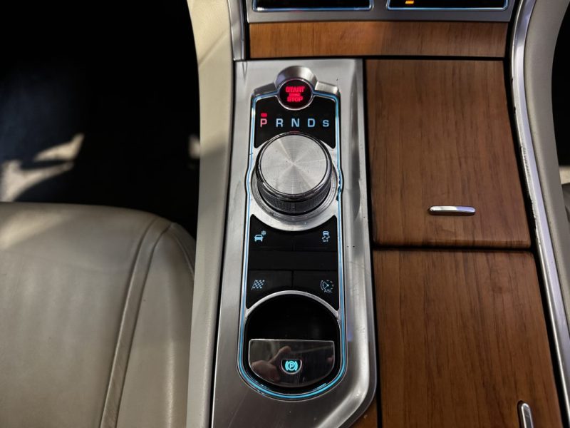 JAGUAR XF XF V6 3.0 D - 240 FAP Luxe Premium A - DISTRI OK - SUIVI COMPLET