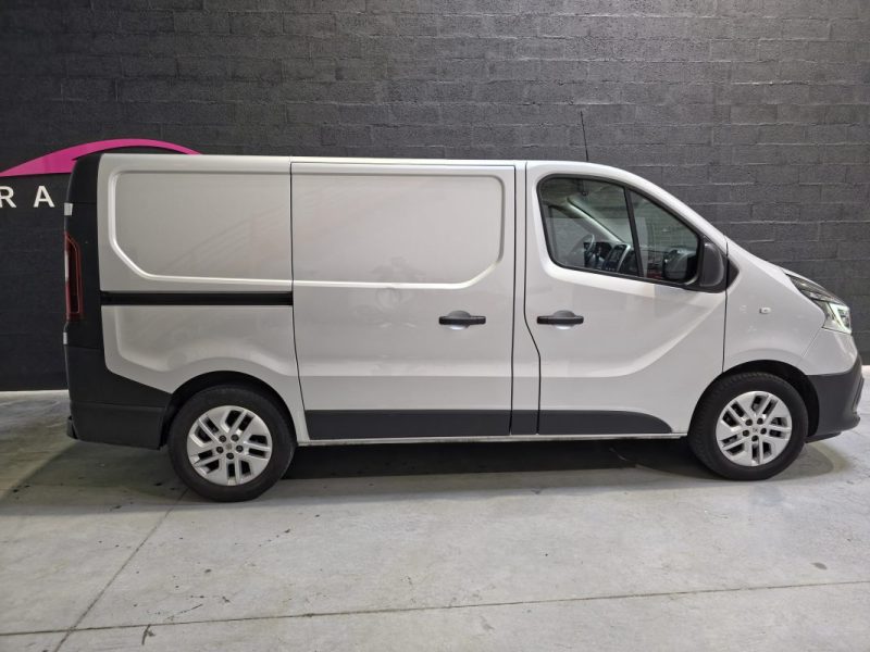 RENAULT TRAFIC FOURGON L2H1 1200 KG DCI 145 ENERGY EDC CONFORT / 1ere main
