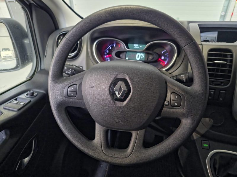 RENAULT TRAFIC FOURGON L2H1 1200 KG DCI 145 ENERGY EDC CONFORT / 1ere main