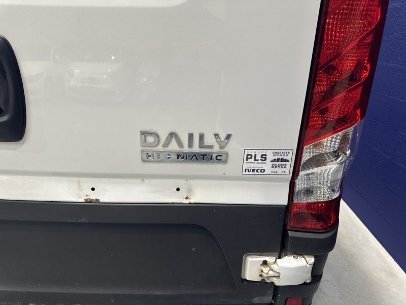 IVECO 35S14 DAILY Fourgon L2H2 2.3L 140ch BVA8