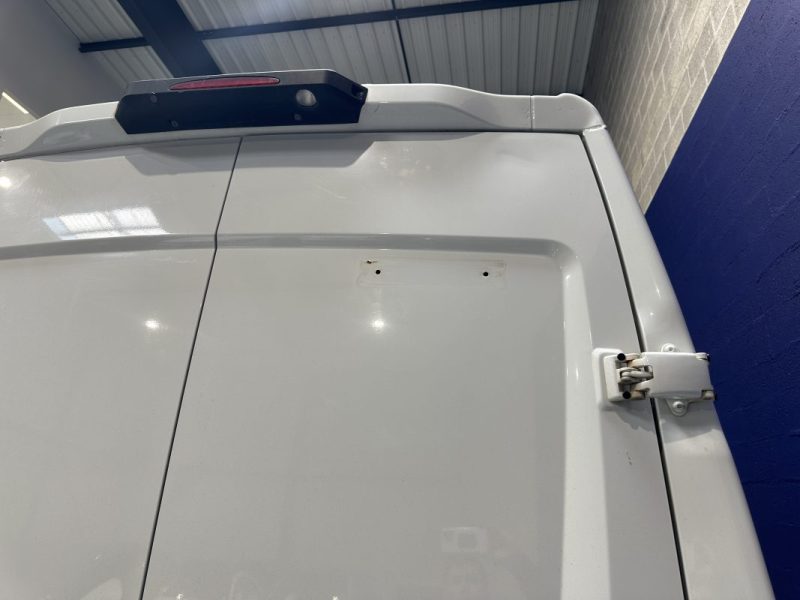 IVECO 35S14 DAILY Fourgon L2H2 2.3L 140ch BVA8