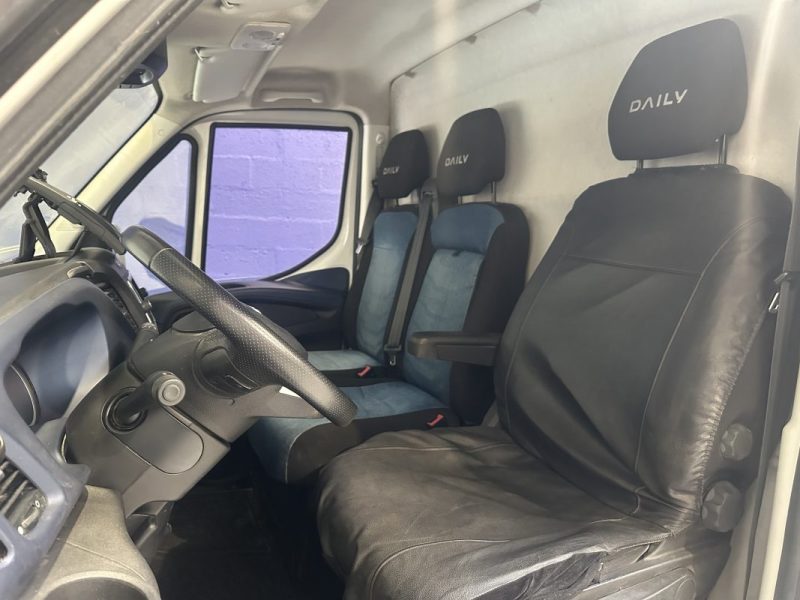IVECO 35S14 DAILY Fourgon L2H2 2.3L 140ch BVA8
