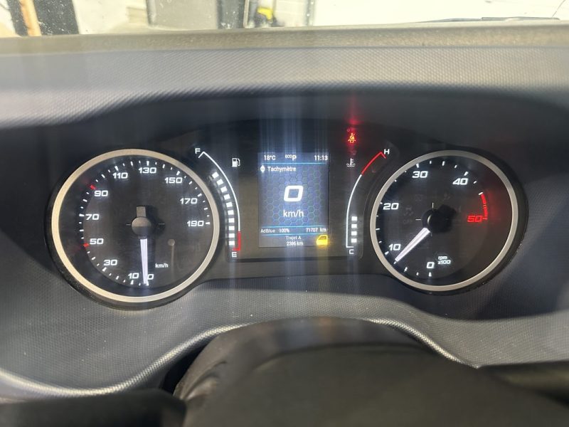 IVECO 35S14 DAILY Fourgon L2H2 2.3L 140ch BVA8