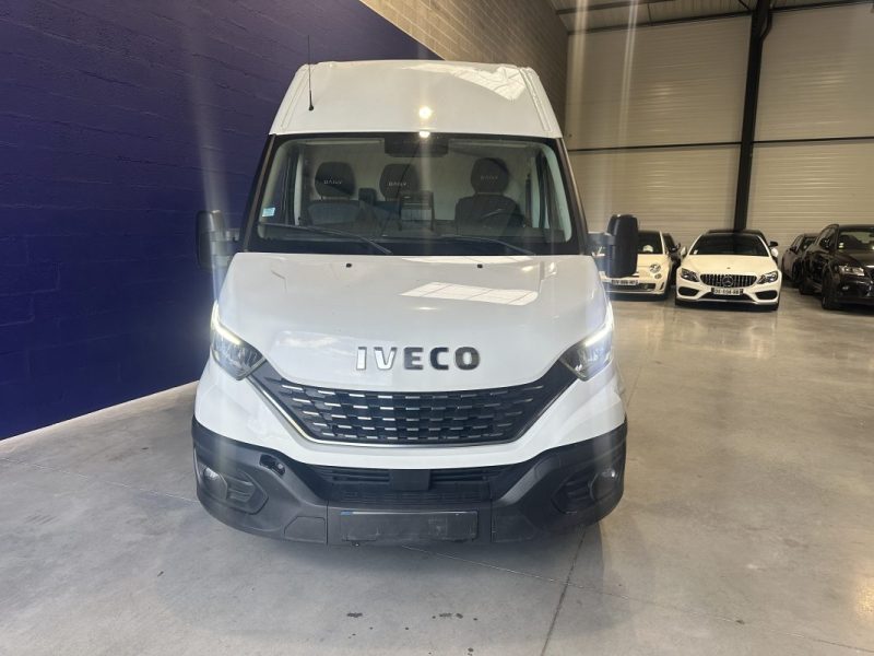 IVECO 35S14 DAILY Fourgon L2H2 2.3L 140ch BVA8
