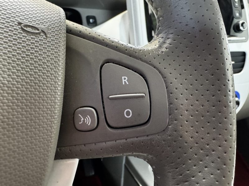 RENAULT ZOE Zen - RADAR DE RECUL - GPS - TRES BON ETAT GENERAL