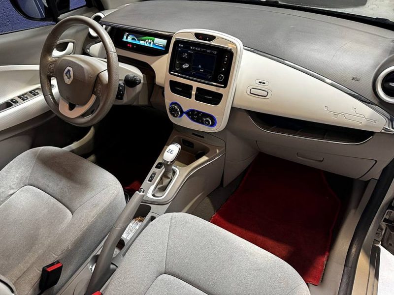 RENAULT ZOE Zen - RADAR DE RECUL - GPS - TRES BON ETAT GENERAL