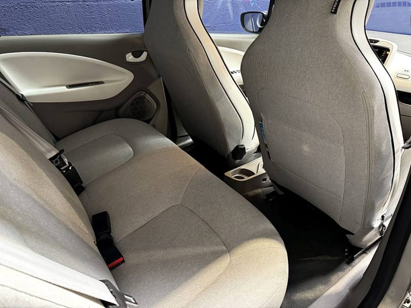 RENAULT ZOE Zen - RADAR DE RECUL - GPS - TRES BON ETAT GENERAL