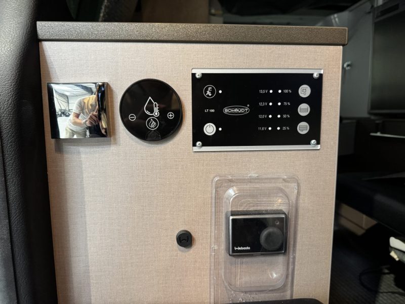 BURSTNER C 530 COPA 2.0 ECOBLUE 130 BVA ACTIVE- 1 ERE MAIN - SUIVI COMPLET FORD