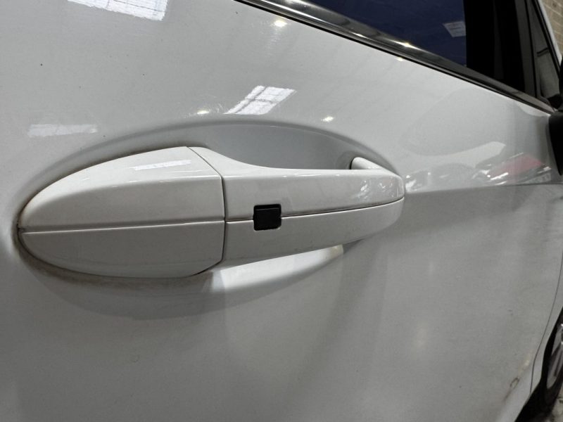 FORD B-MAX 1.0 EcoBoost 125 S&S Titanium - DISTRI OK - CAMERA DE RECUL - TOIT PANORAMIQUE