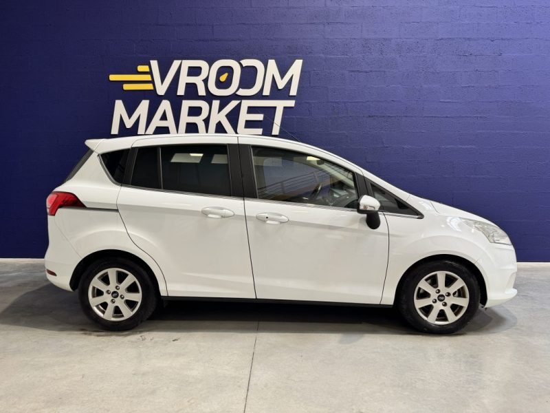 FORD B-MAX 1.0 EcoBoost 125 S&S Titanium - DISTRI OK - CAMERA DE RECUL - TOIT PANORAMIQUE