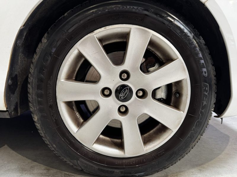 FORD B-MAX 1.0 EcoBoost 125 S&S Titanium - DISTRI OK - CAMERA DE RECUL - TOIT PANORAMIQUE