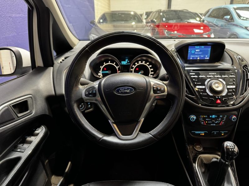 FORD B-MAX 1.0 EcoBoost 125 S&S Titanium - DISTRI OK - CAMERA DE RECUL - TOIT PANORAMIQUE