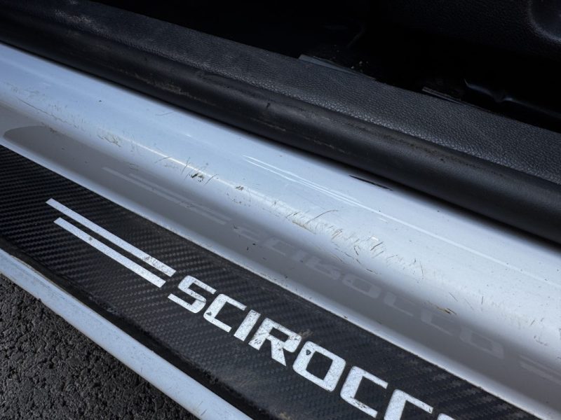 VOLKSWAGEN SCIROCCO 2.0 TDI 184 Sportline - 2 EME MAIN