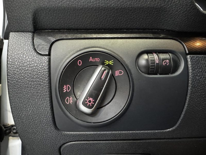 VOLKSWAGEN SCIROCCO 2.0 TDI 184 Sportline - 2 EME MAIN