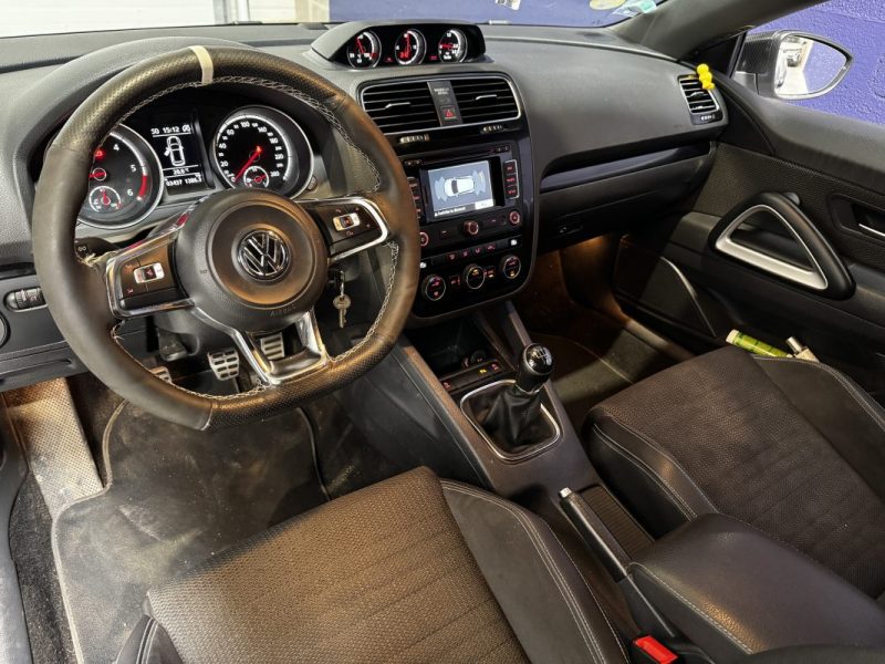 VOLKSWAGEN SCIROCCO 2.0 TDI 184 Sportline - 2 EME MAIN
