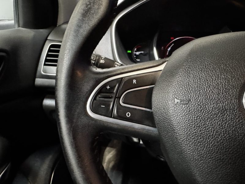 RENAULT MEGANE IV BERLINE BUSINESS 1.5 dCi 115 Business - DISTRI OK - SUIVI D'ENTRETIEN COMPLET - 2 