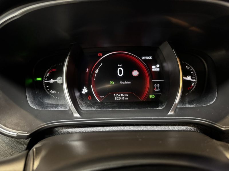 RENAULT MEGANE IV BERLINE BUSINESS 1.5 dCi 115 Business - DISTRI OK - SUIVI D'ENTRETIEN COMPLET - 2 