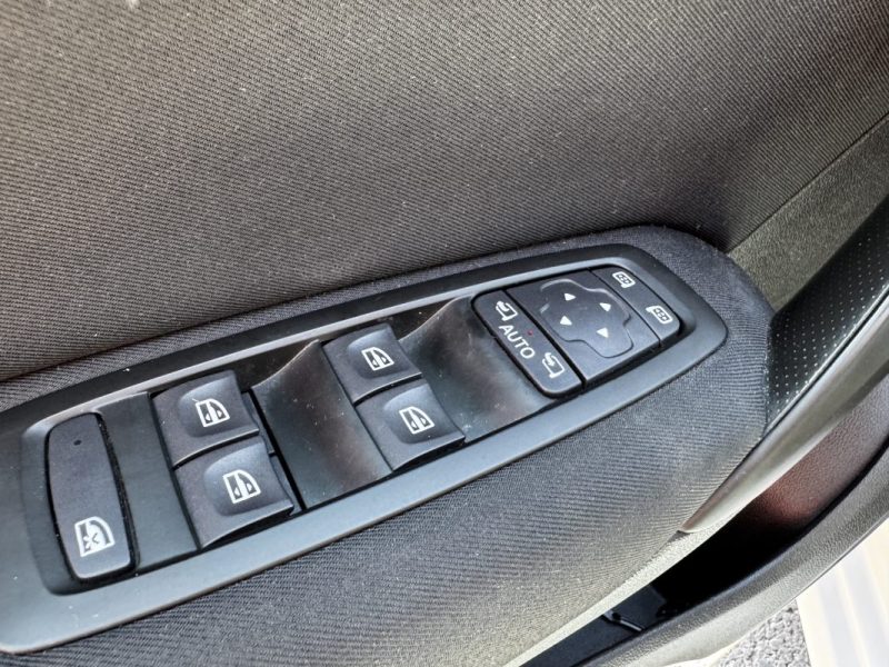 RENAULT MEGANE IV BERLINE BUSINESS 1.5 dCi 115 Business - DISTRI OK - SUIVI D'ENTRETIEN COMPLET - 2 