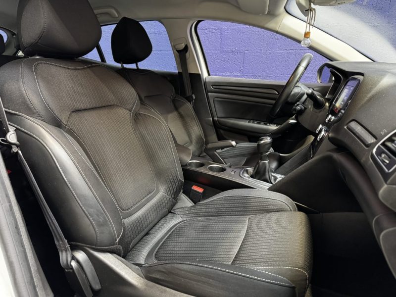 RENAULT MEGANE IV BERLINE BUSINESS 1.5 dCi 115 Business - DISTRI OK - SUIVI D'ENTRETIEN COMPLET - 2 