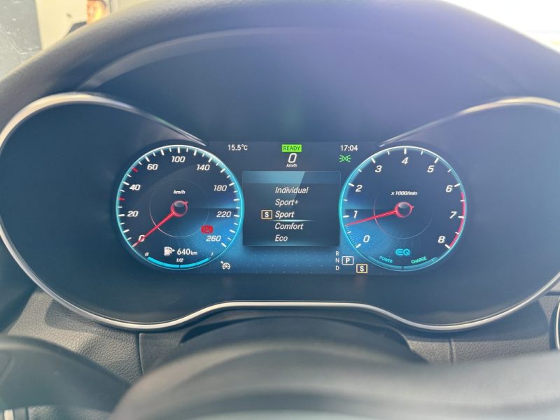 MERCEDES CLASSE C200 EQ Boost 184 ch AMG LINE SUIVI COMPLET MERCEDES / 2 EME MAIN / CARPLAY